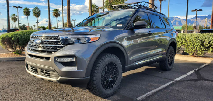 2022 Ford Explorer - Carbonized Gray XLT