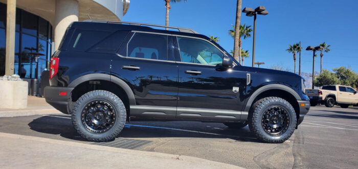 2023 Ford Bronco Sport - Agate Black Big Bend - Image 4