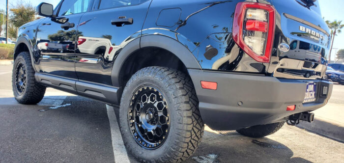 2023 Ford Bronco Sport - Agate Black Big Bend - Image 6